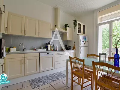 Maison, 400 m²