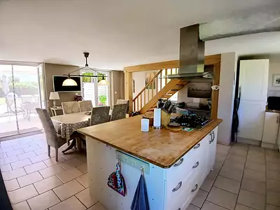 Maison, 157 m²