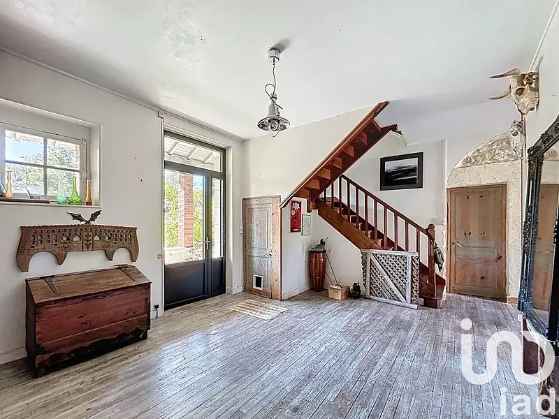 Maison, 375 m²