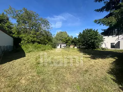 Terrain, 753 m²