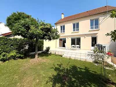 Maison, 141 m²