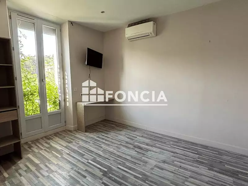 Maison, 230 m²