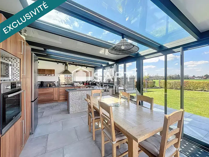 Maison, 115 m²