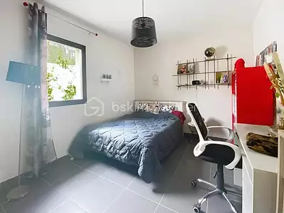 Maison, 163 m²