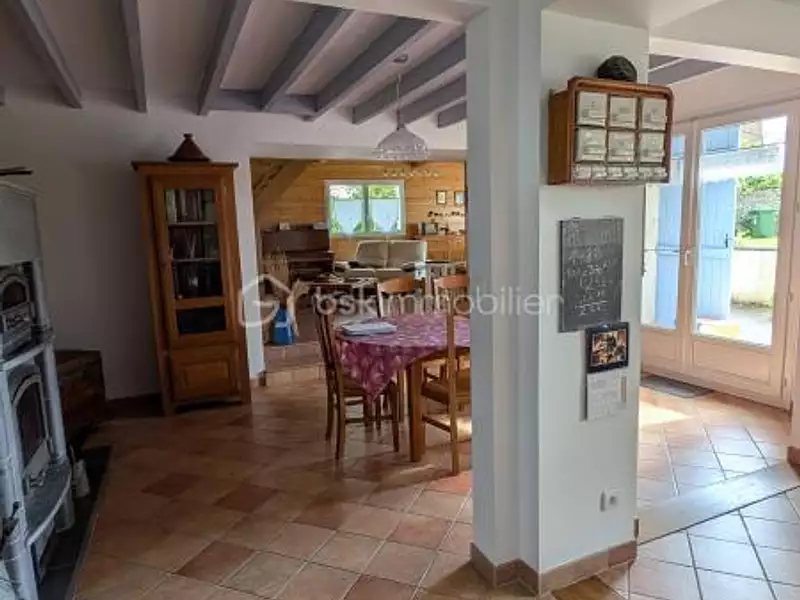 Maison, 200 m²