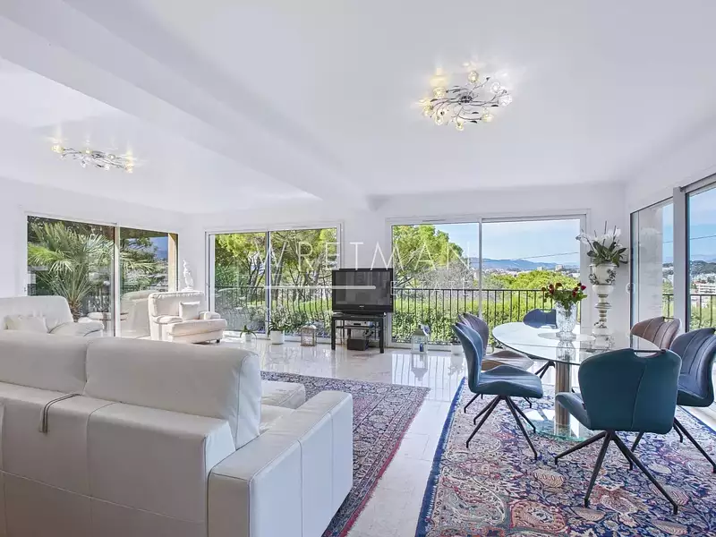 Maison, 233,55 m²