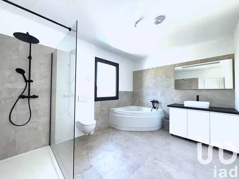 Maison, 137 m²