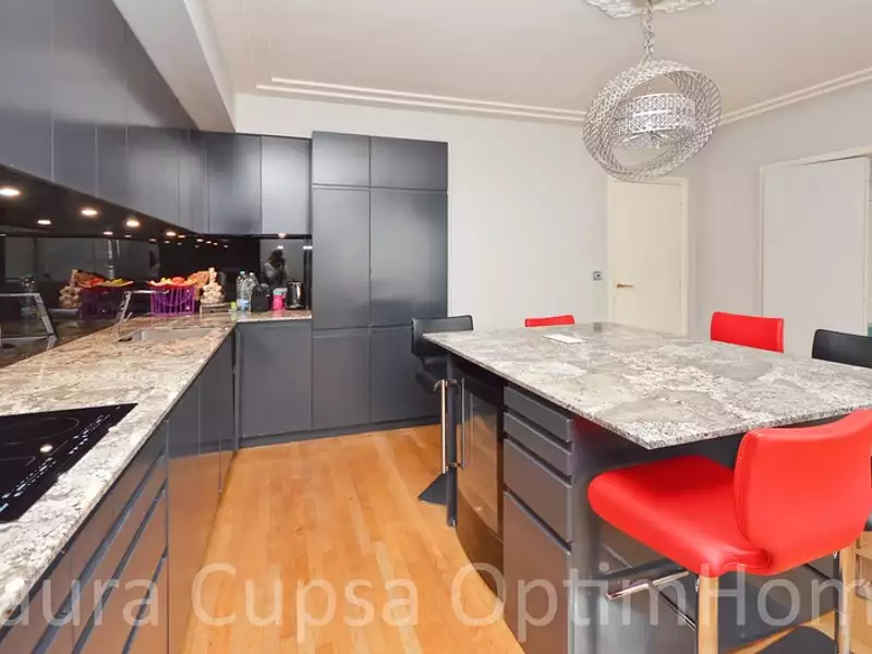 Appartement, 141 m²