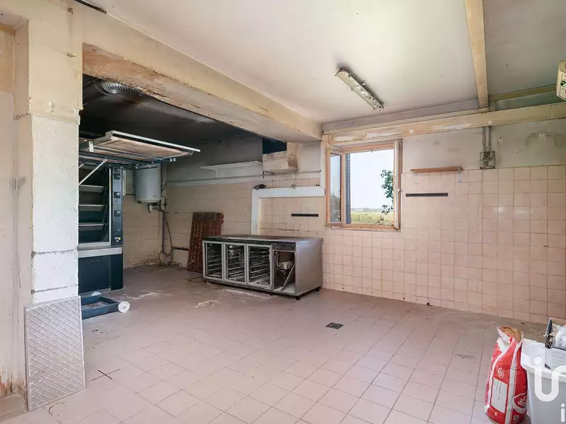 Divers, 250 m²