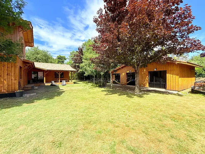 Maison, 298 m²