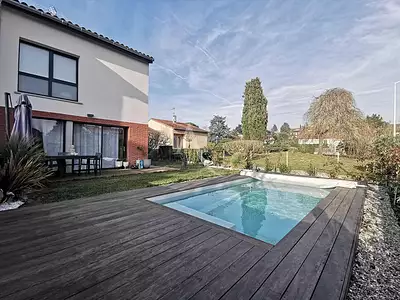 Maison, 102 m²
