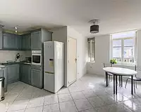 Immeuble, 1 389 m²