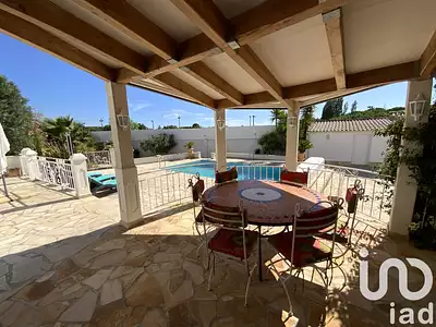 Maison, 230 m²