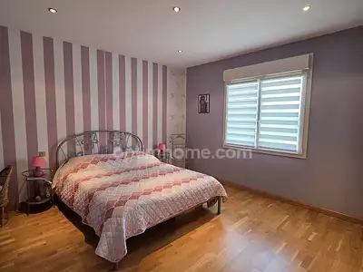 Maison, 229 m²