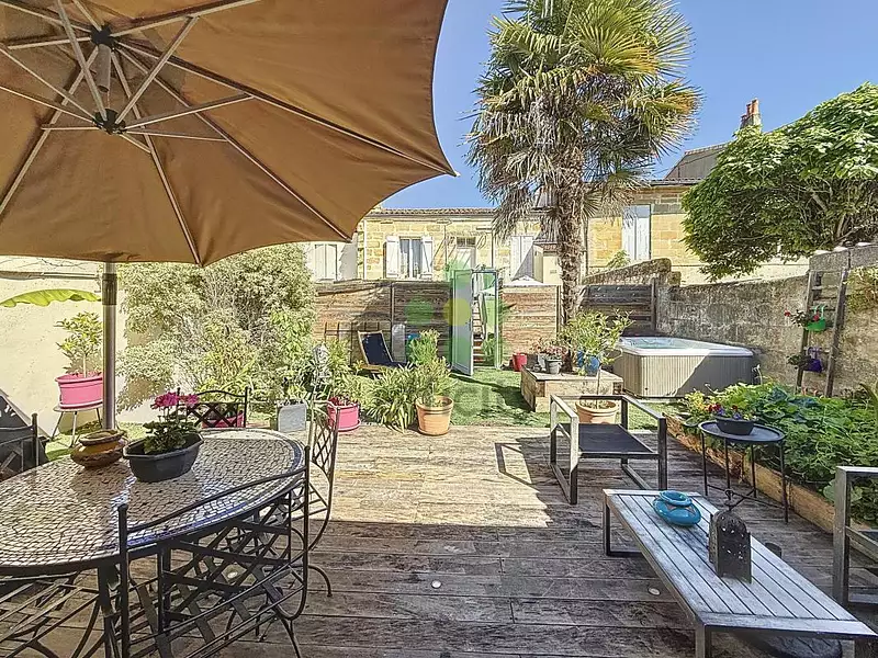 Maison, 220 m²