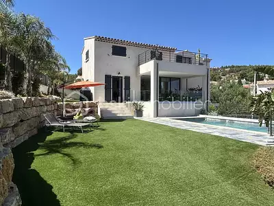 Maison, 155 m²