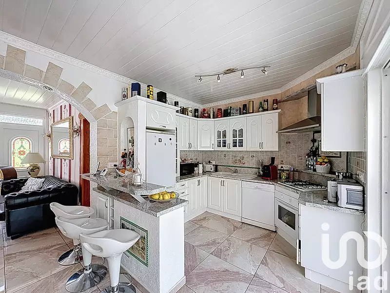 Maison, 186 m²