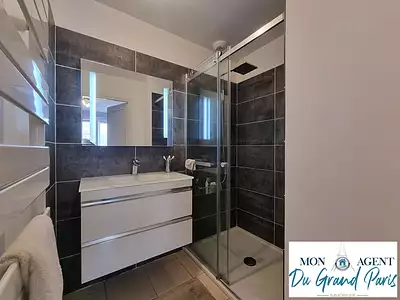 Maison, 146 m²