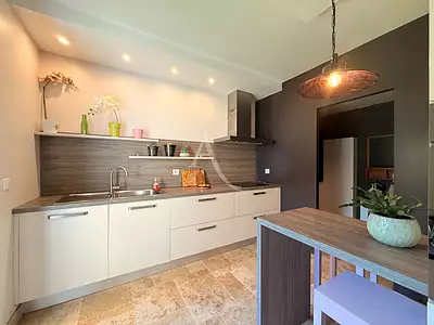 Maison, 216 m²