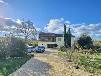 Maison, 163 m²