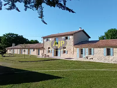 Maison, 550 m²