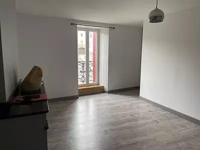 Immeuble, 80 m²