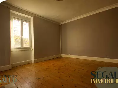 Maison, 230 m²