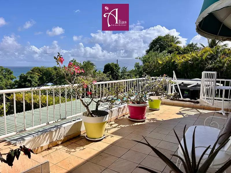 Maison, 260 m²