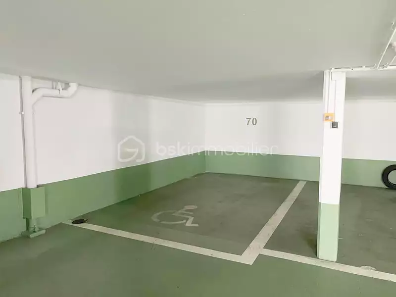 Parking, 14 m²