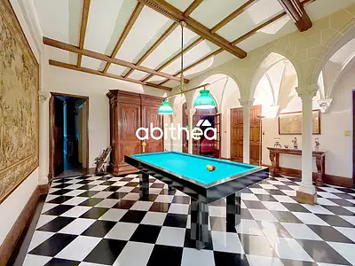 Maison, 370 m²