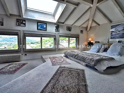 Maison, 225 m²