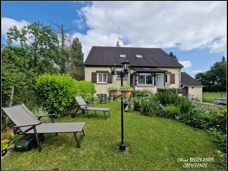 Maison, 142 m²