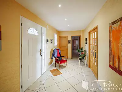 Maison, 243 m²