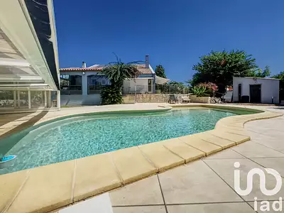 Maison, 205 m²