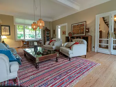 Maison, 275 m²