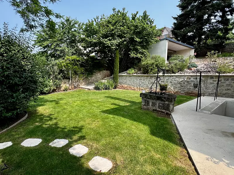Maison, 200 m²