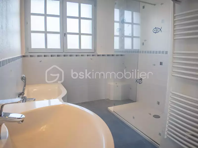 Maison, 189 m²