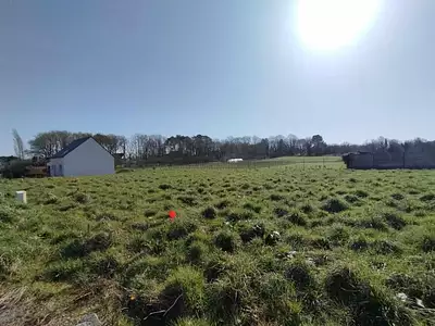 Terrain, 373 m²