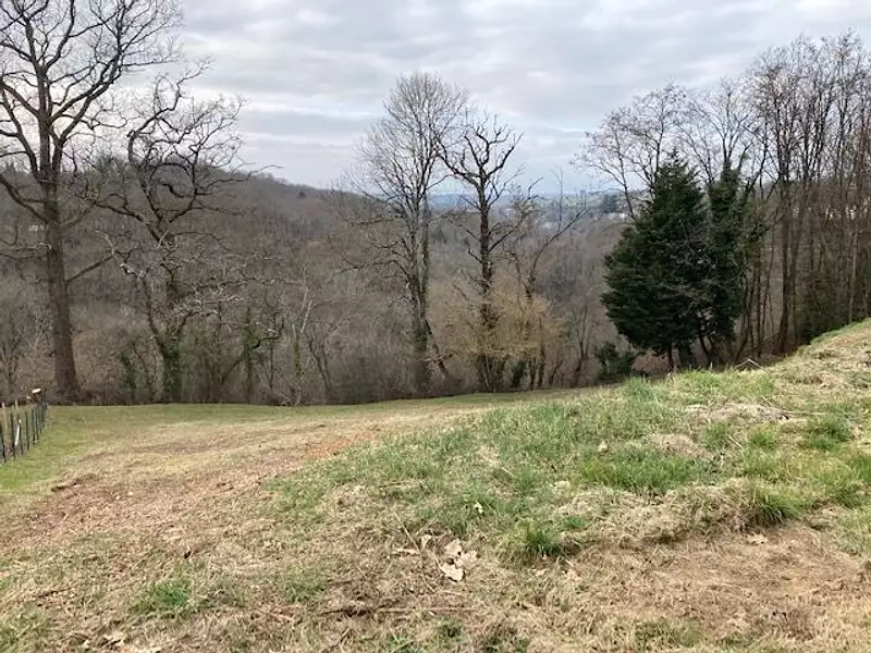 Terrain, 1 670 m²
