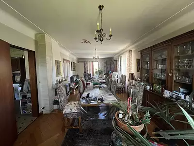 Maison, 210 m²
