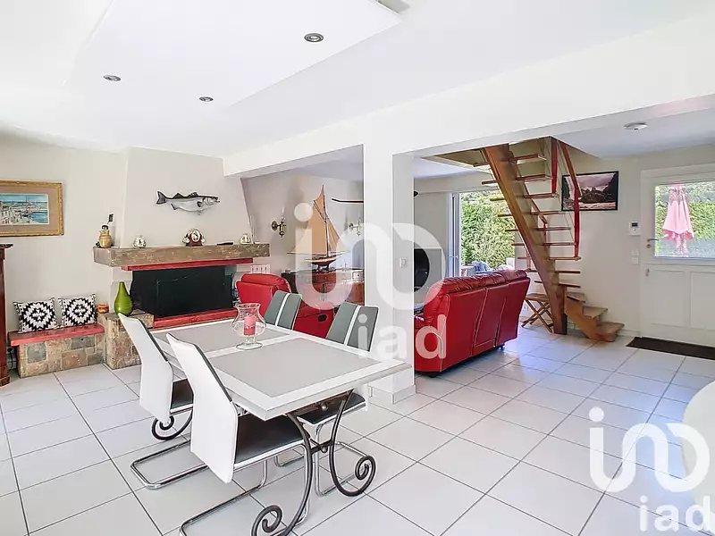 Maison, 144 m²