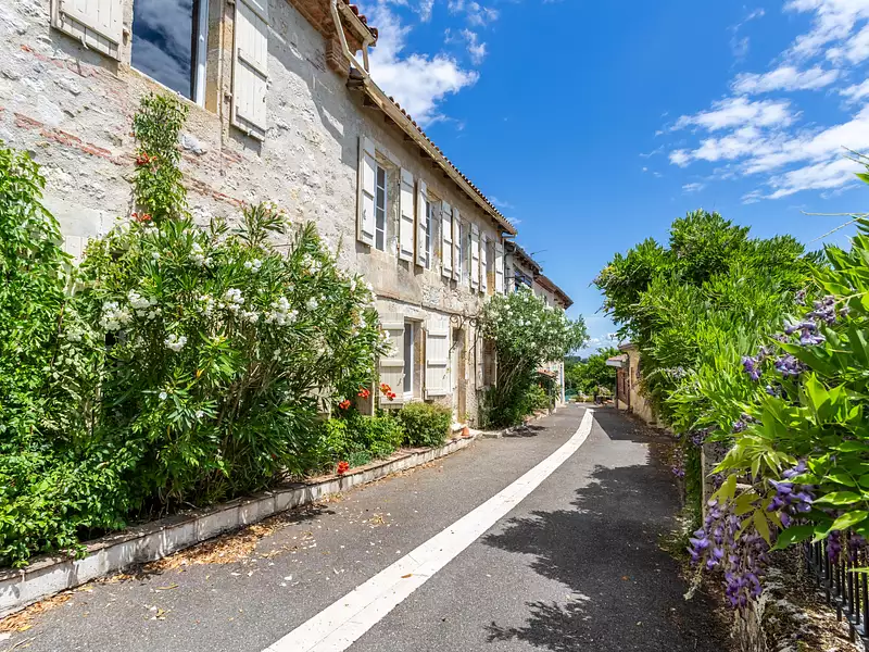 Maison, 275 m²
