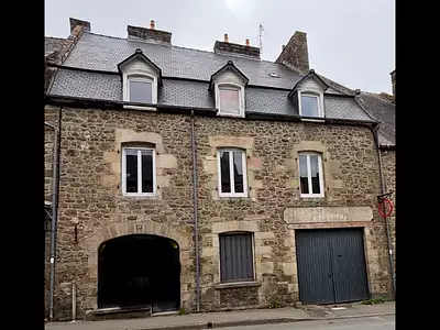 Maison, 235 m²