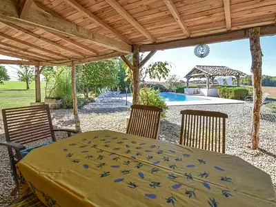 Maison, 473 m²