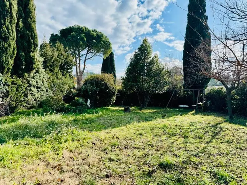 Terrain, 500 m²