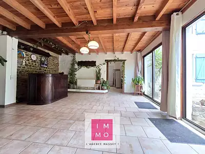 Maison, 250 m²