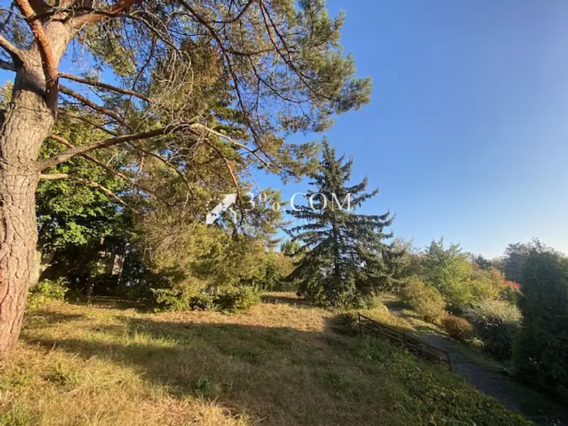 Maison, 240 m²