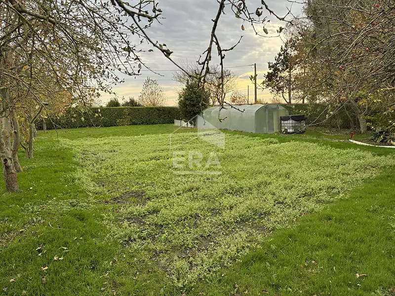 Terrain, 1 501 m²