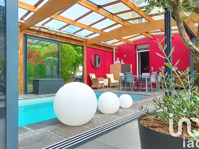 Maison, 197 m²
