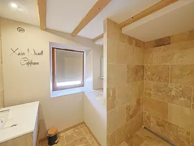 Maison, 560 m²